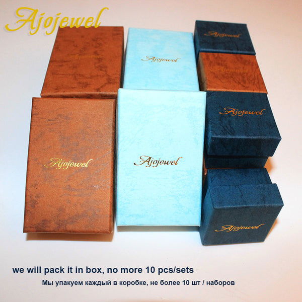 Green Stone Fine Vintage Jewelry