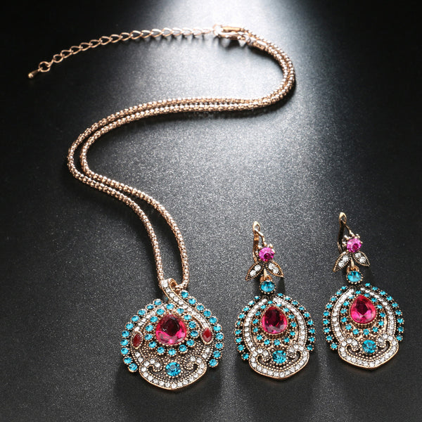 Antique  Pink Crystal Jewelry Set