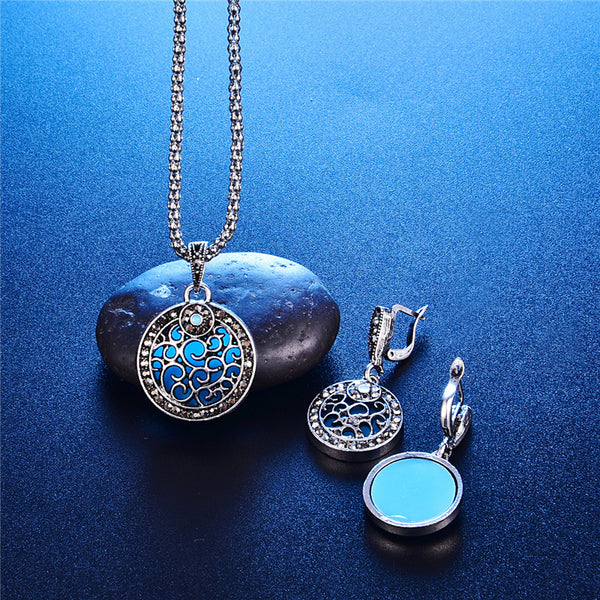 Antique Crystal Hollow Sets